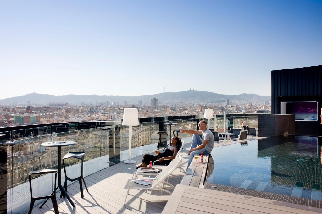 Los mejores rooftops de Barcelona 2022 TERRAZEO